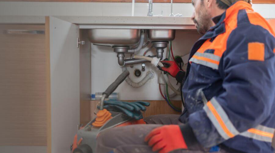 Descale Tankless Water Heater in Borden, IN